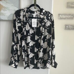 H&M Black and White Floral Blouse